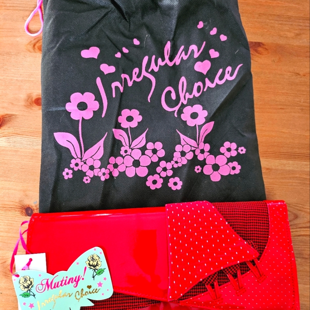 Ladies clutch Irregular Choice